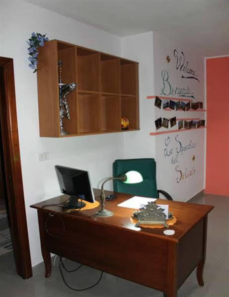 Lo Specchio Del Salento Bed & Breakfast Lecce Bagian luar foto